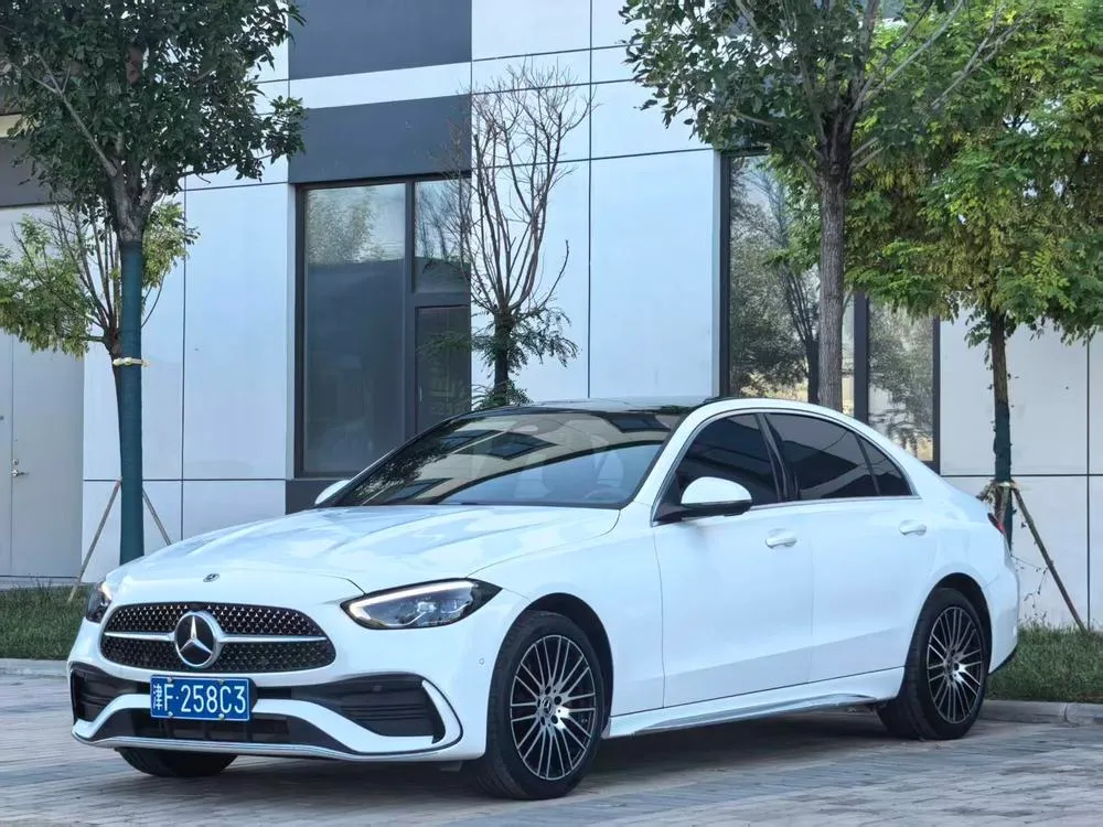 Mercedes-Benz C-Class, 2023