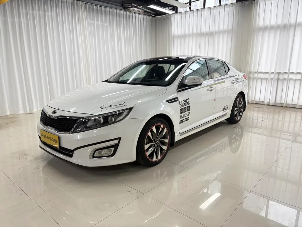 Kia K5, 2015