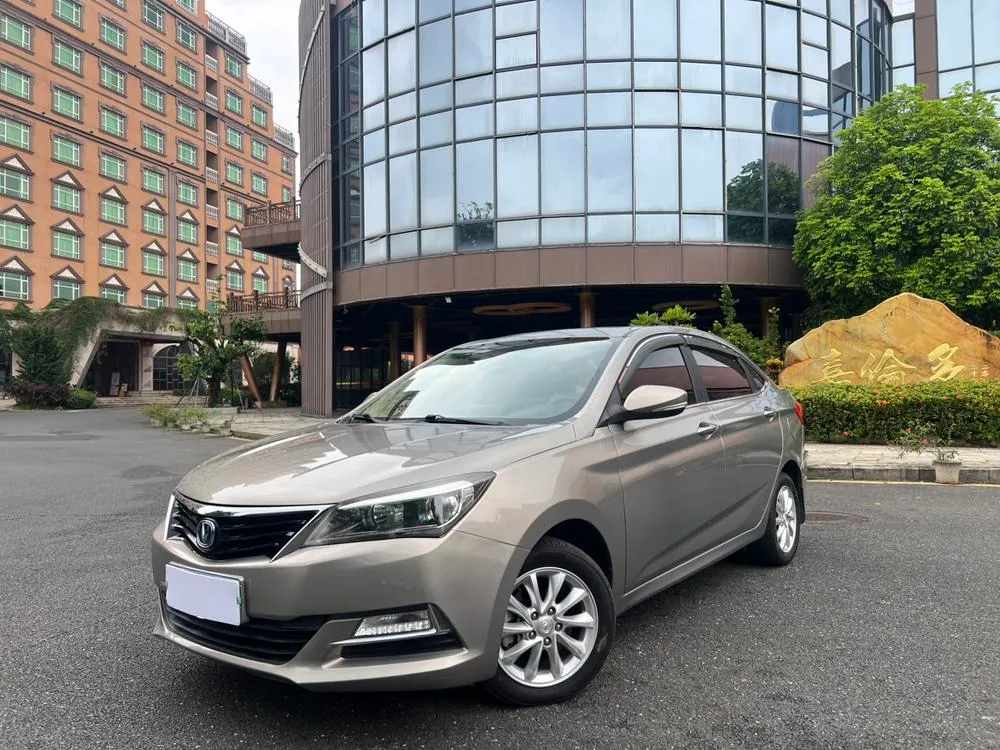 Changan Yuexiang V7, 2016