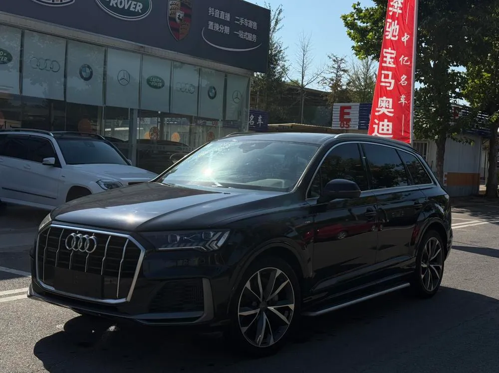 Audi Q7 55 TFSI quattro S line Sport Version, 2020 — фото 1