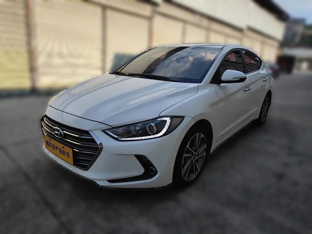 Hyundai Elantra Lingdong, 2016