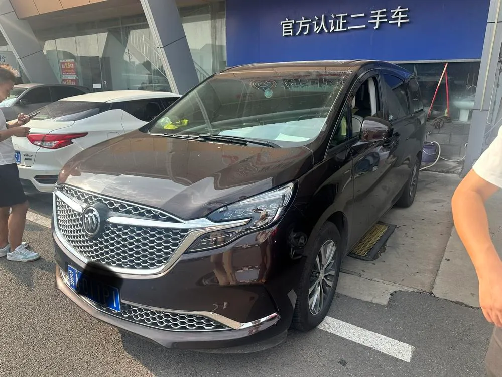 Buick GL8, 2020