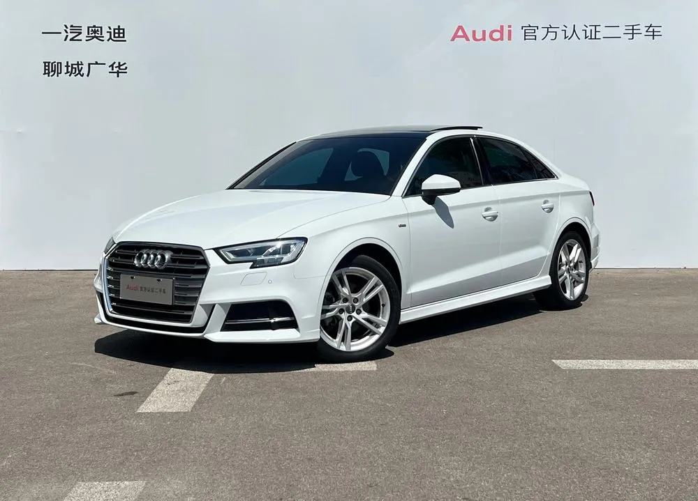 Audi A3 Limousine 35 TFSI Fashion Version CN6, 2020 — фото 1