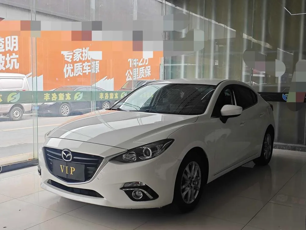 Mazda 3 Axela, 2016