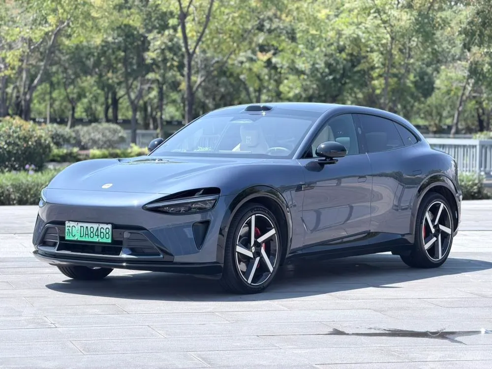 Xiaomi YU7, 2025