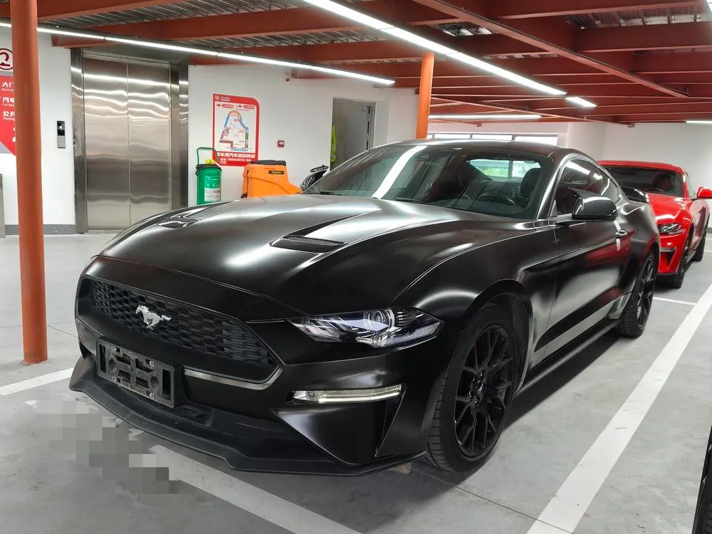 Ford Mustang, 2021