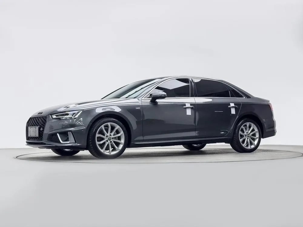 Audi A4L 40 TFSI Fashion Version CN6, 2019 — фото 1