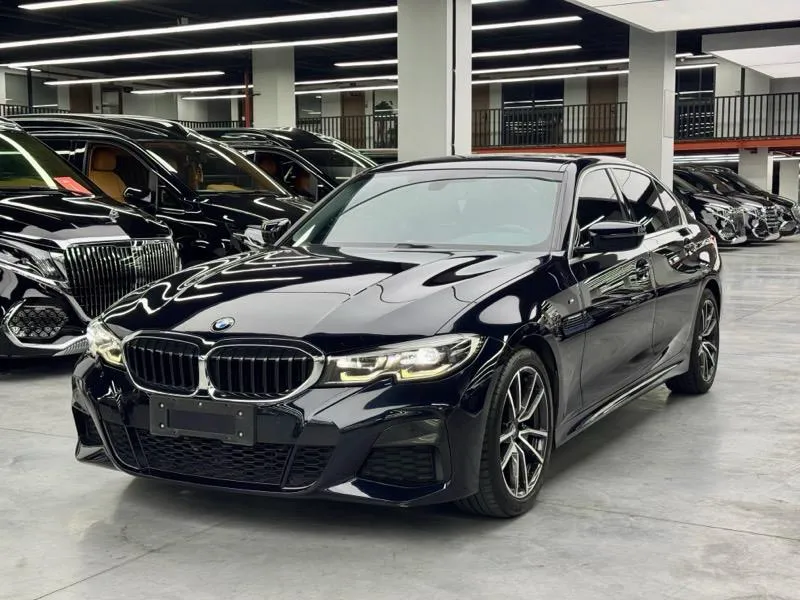 BMW 3-Series, 2020