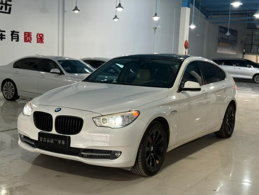 BMW 5-Series GT 535i xDrive Luxury Version, 2011 — фото 1
