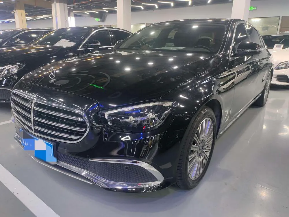 Mercedes-Benz E-Class, 2022