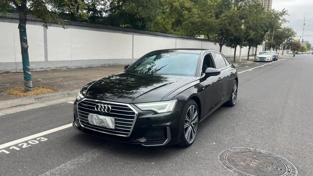 Audi A6L, 2022