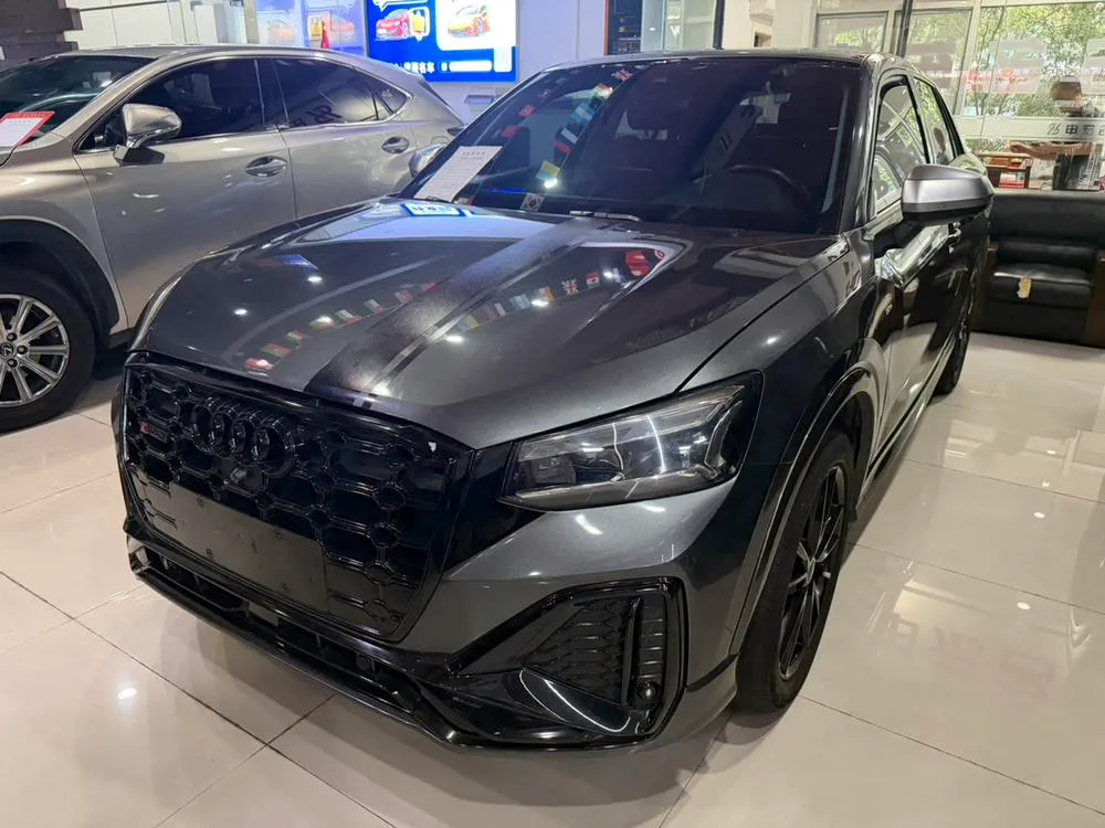 Audi Q2L, 2022