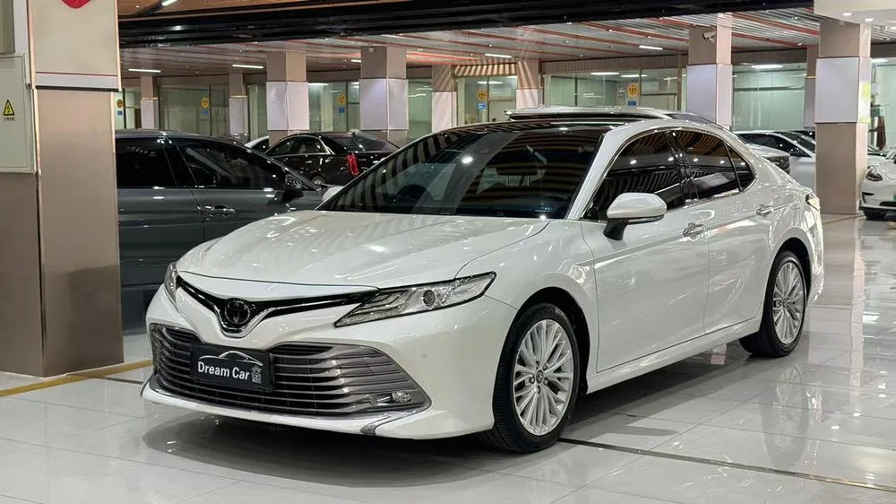 Toyota Camry, 2019