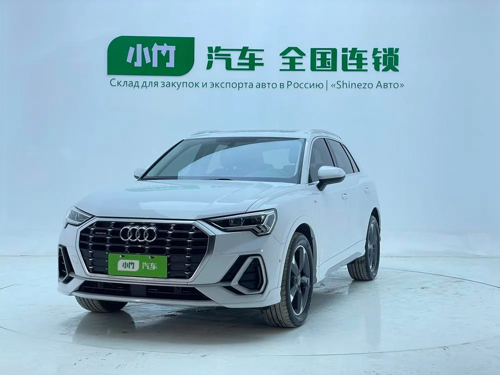 Audi Q3, 2022