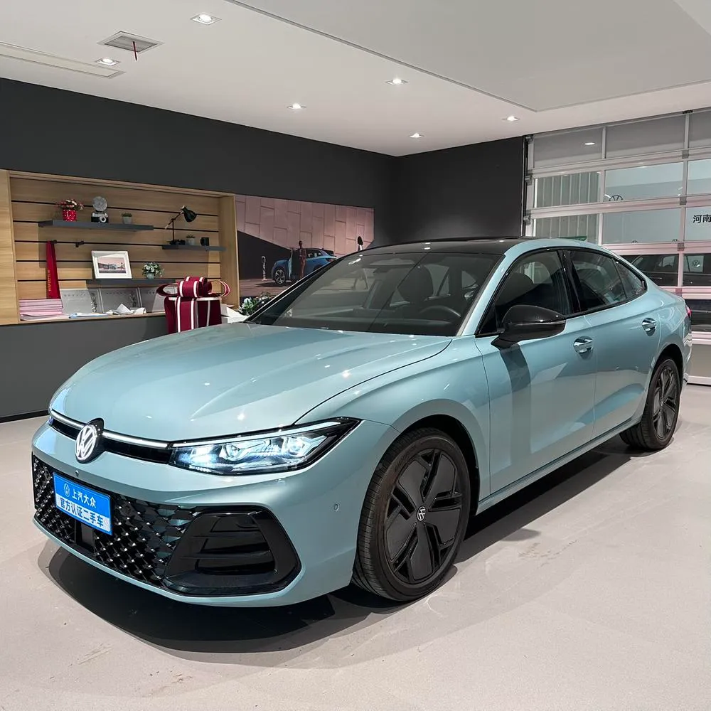 Volkswagen Passat, 2025