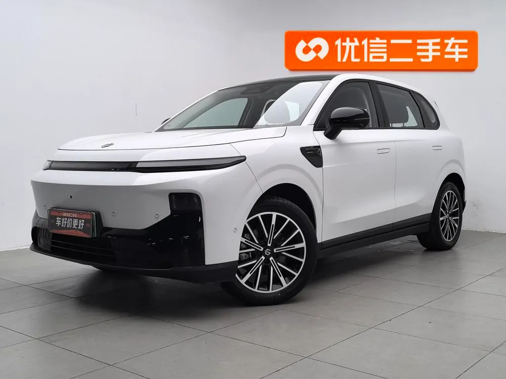 Leapmotor B10, 2025