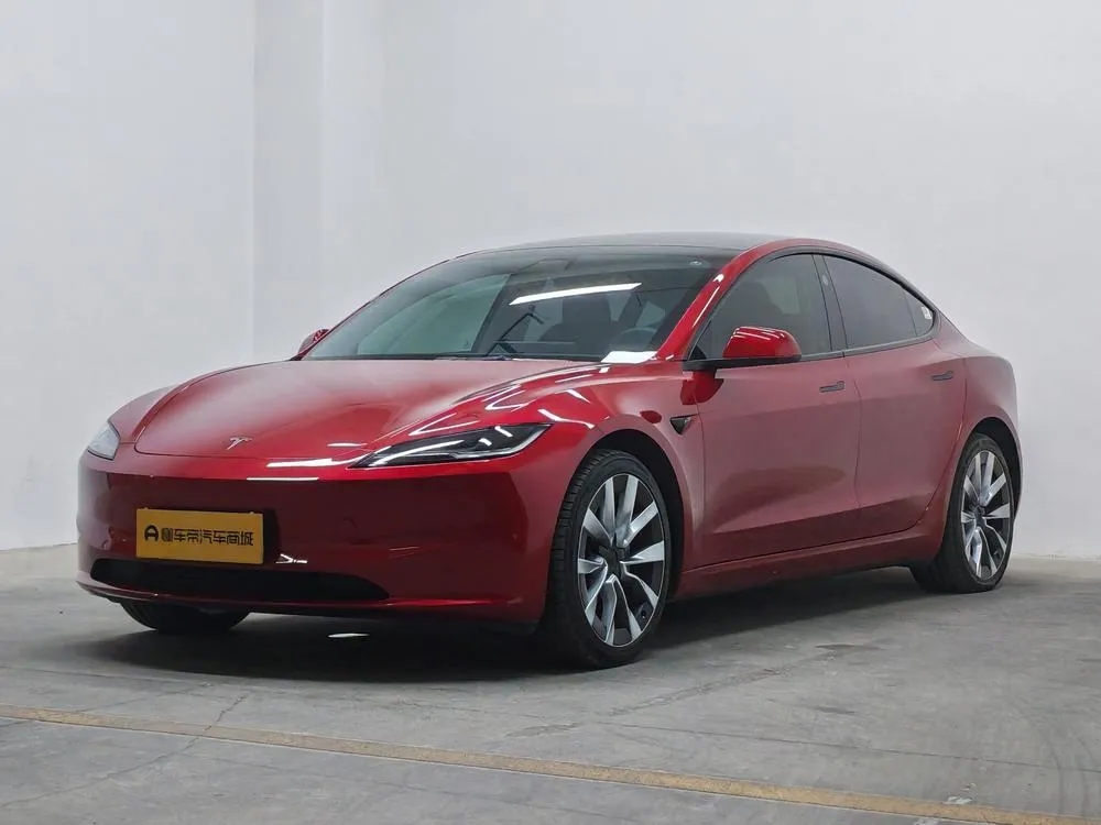 Tesla Model 3, 2023