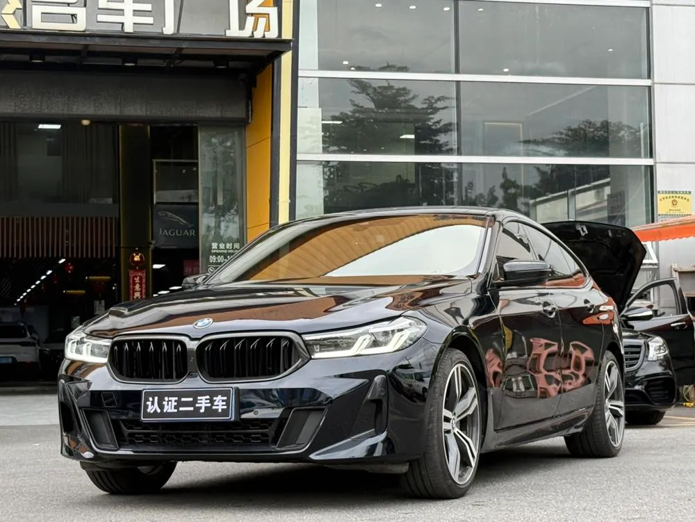 BMW 6-Series GT, 2022