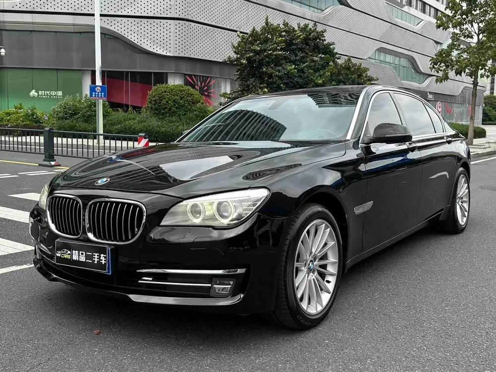 BMW 7-Series 730Li Refined Version, 2014 — фото 1