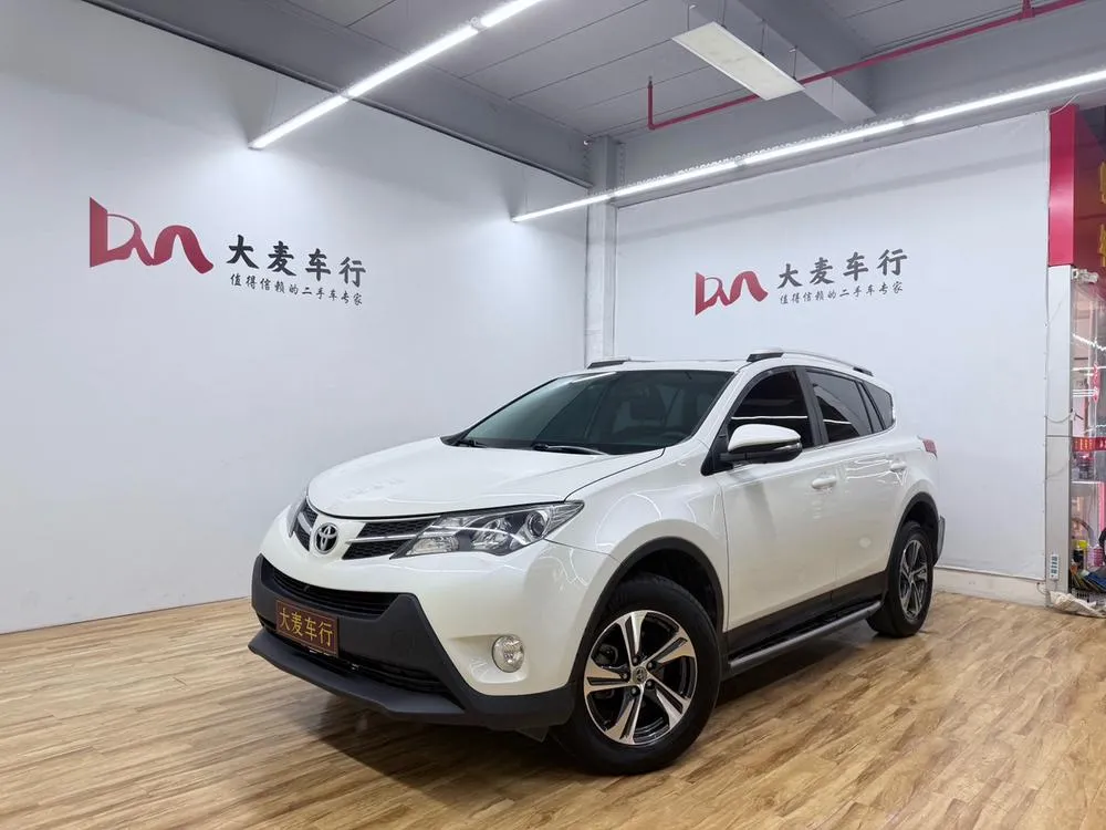 Toyota RAV4, 2015