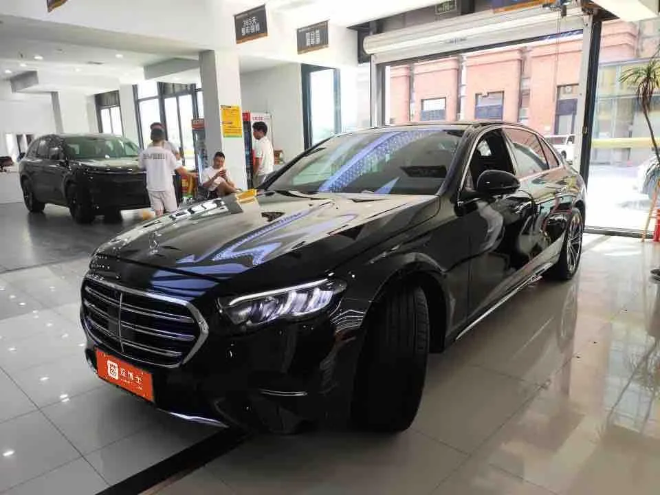 Mercedes-Benz E-Class PHEV E 350 e L, 2024 — фото 1