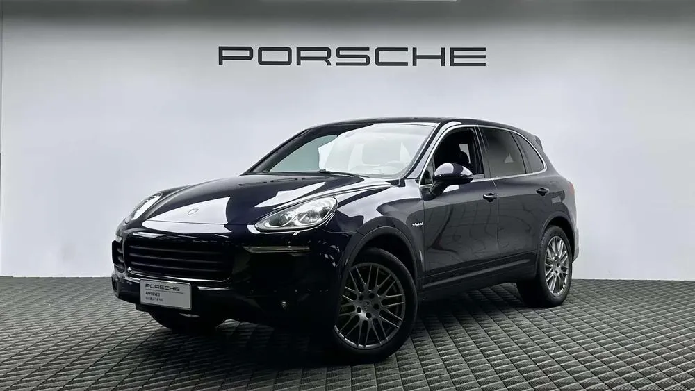 Porsche Cayenne E-Hybrid, 2016