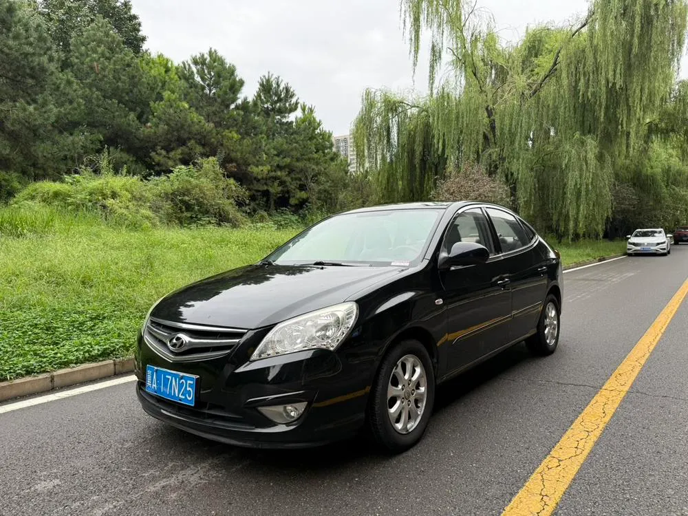 Hyundai Elantra Yuedong, 2010