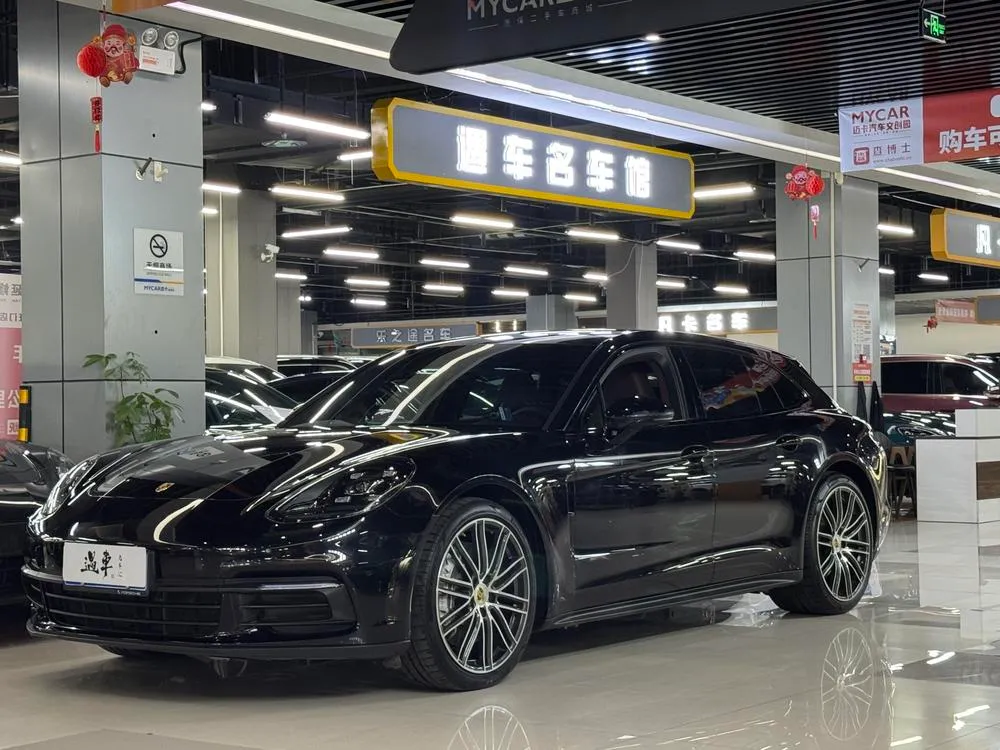 Porsche Panamera, 2017