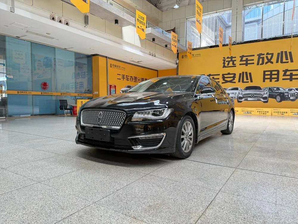 Lincoln MKZ, 2019