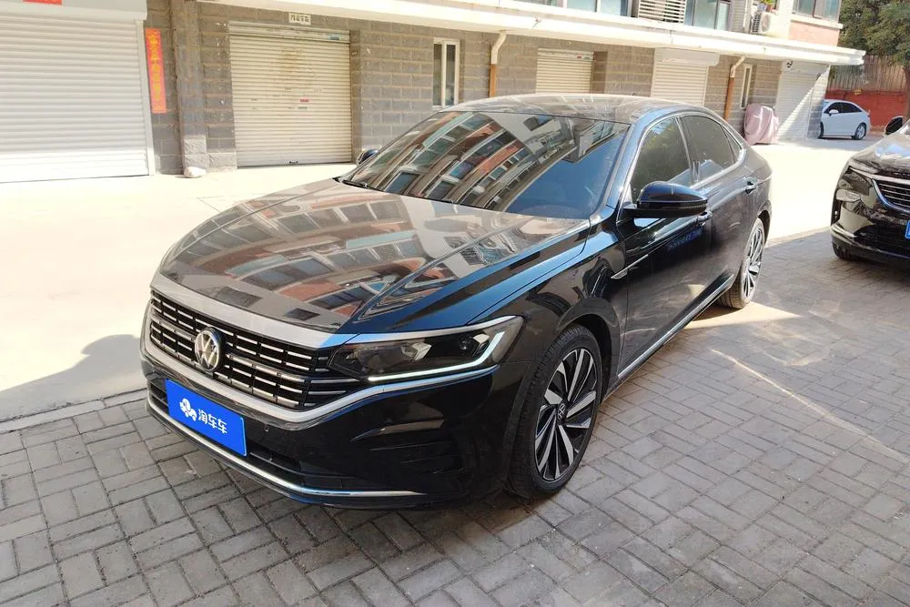 Volkswagen Passat, 2023