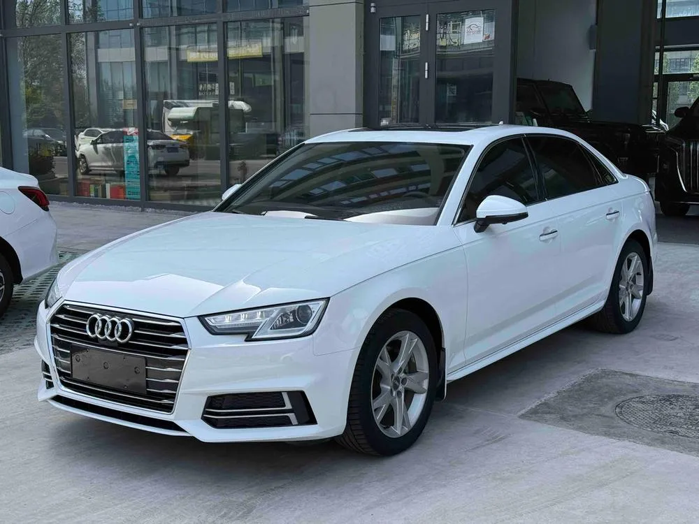 Audi A4L, 2019