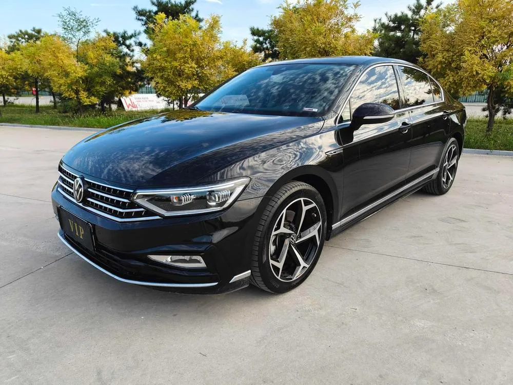 Volkswagen Magotan, 2023