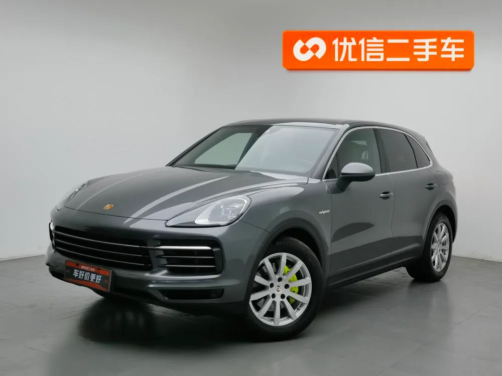 Porsche Cayenne E-Hybrid, 2021