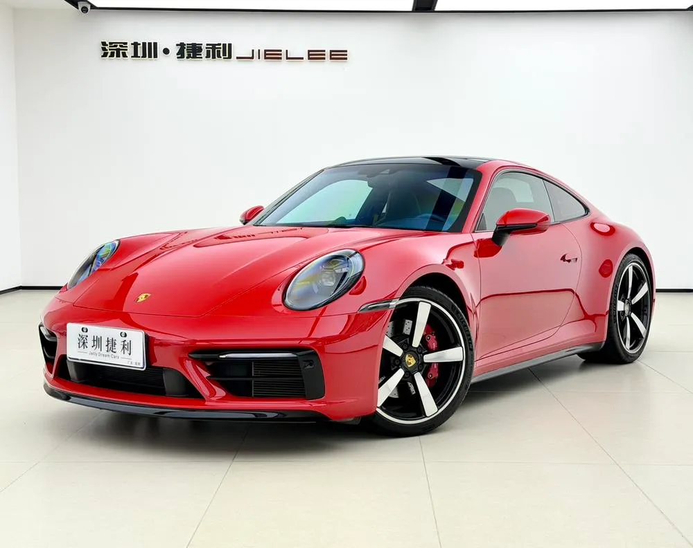 Porsche 911, 2022