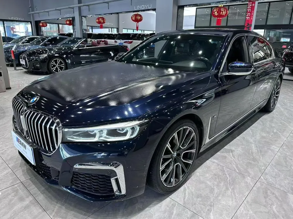 BMW 7-Series 740Li Leading Version M Sport, 2021 — фото 1