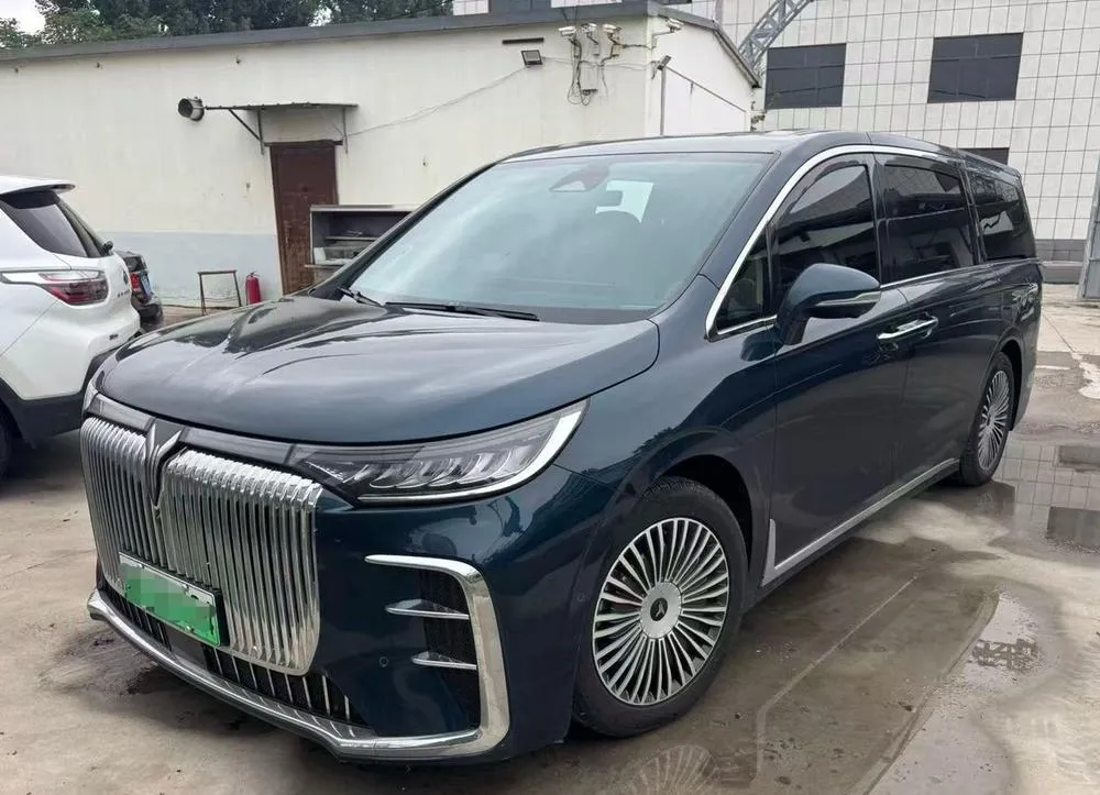 Voyah Dreamer PHEV, 2025