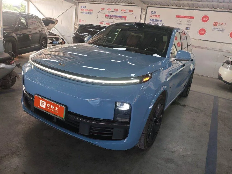 Li Auto L9, 2022