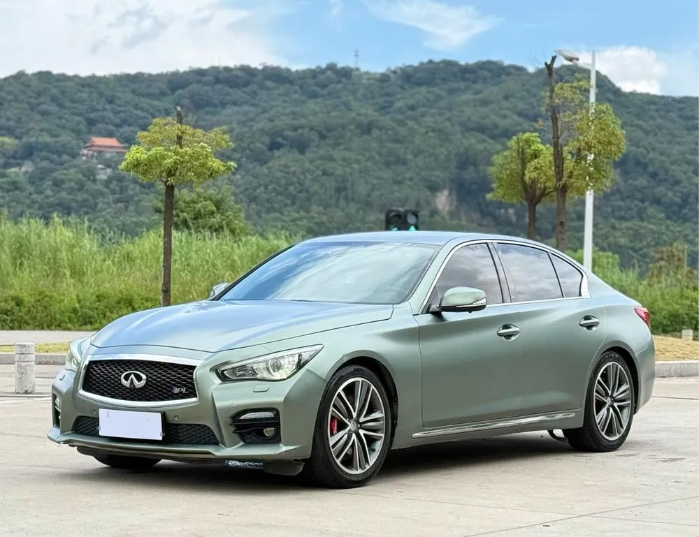 Infiniti Q50L, 2015