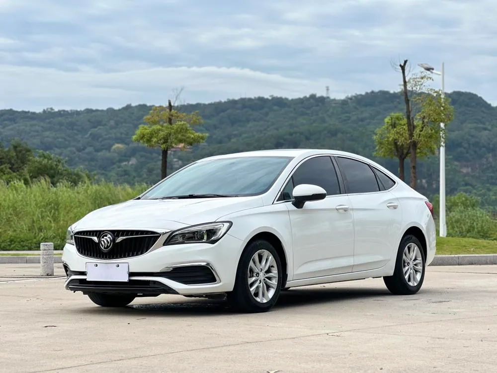 Buick Verano, 2018