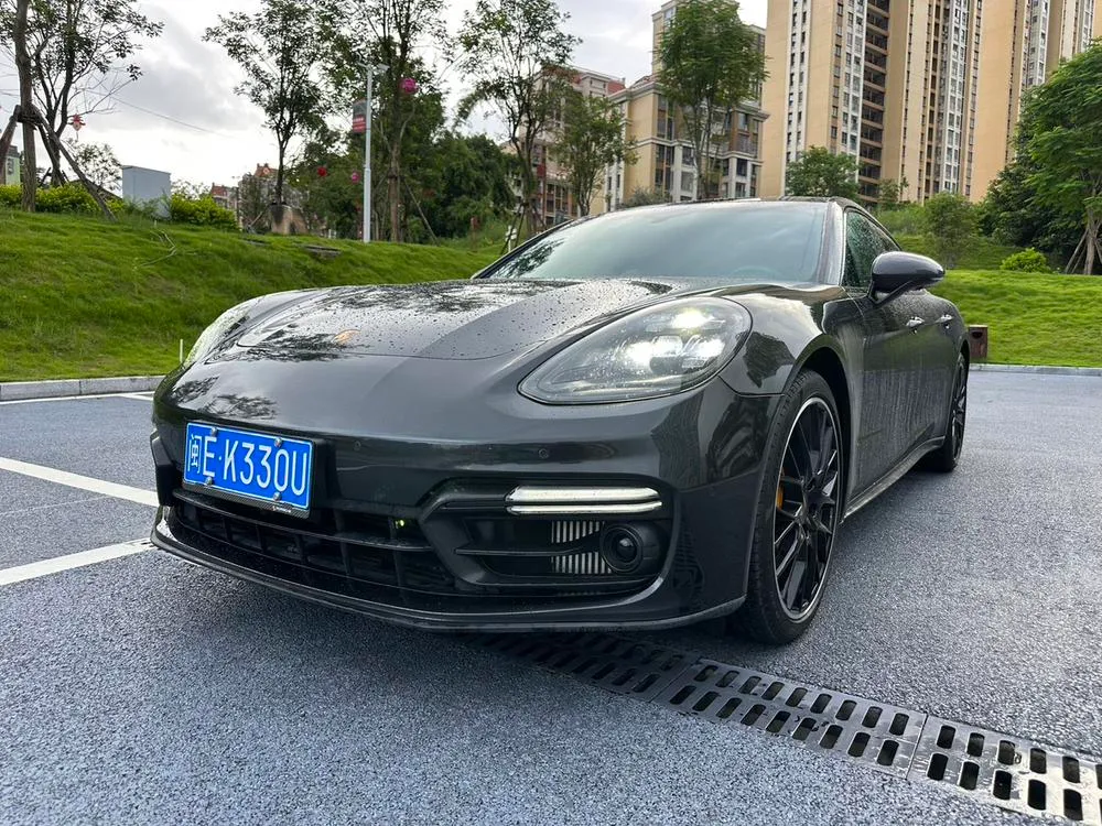 Porsche Panamera, 2019