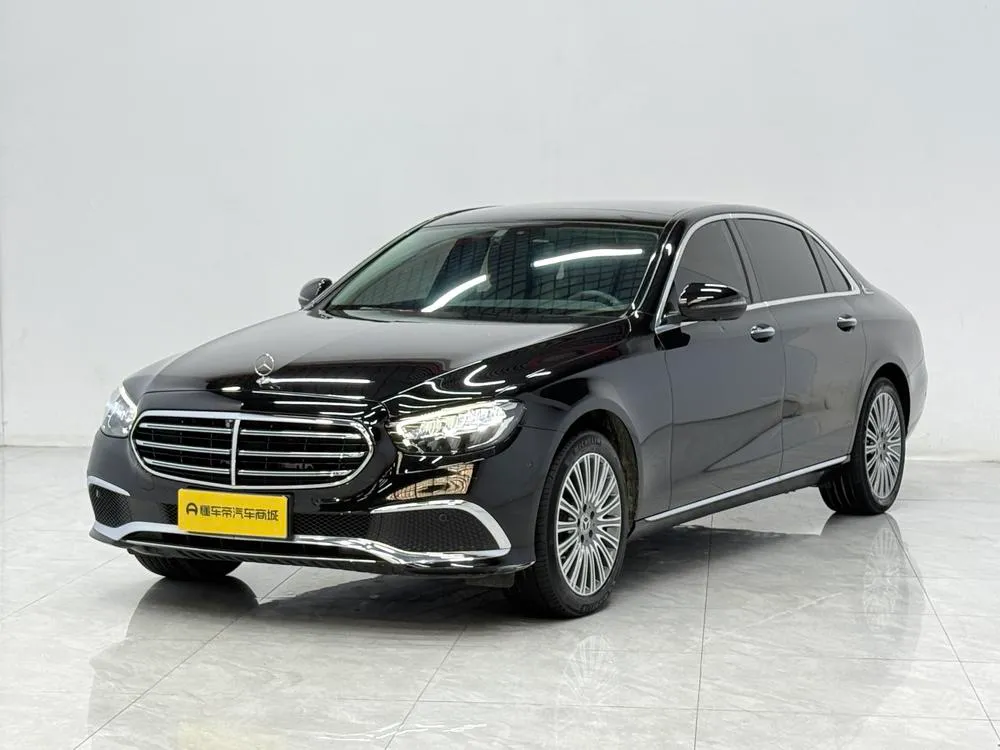 Mercedes-Benz E-Class, 2022
