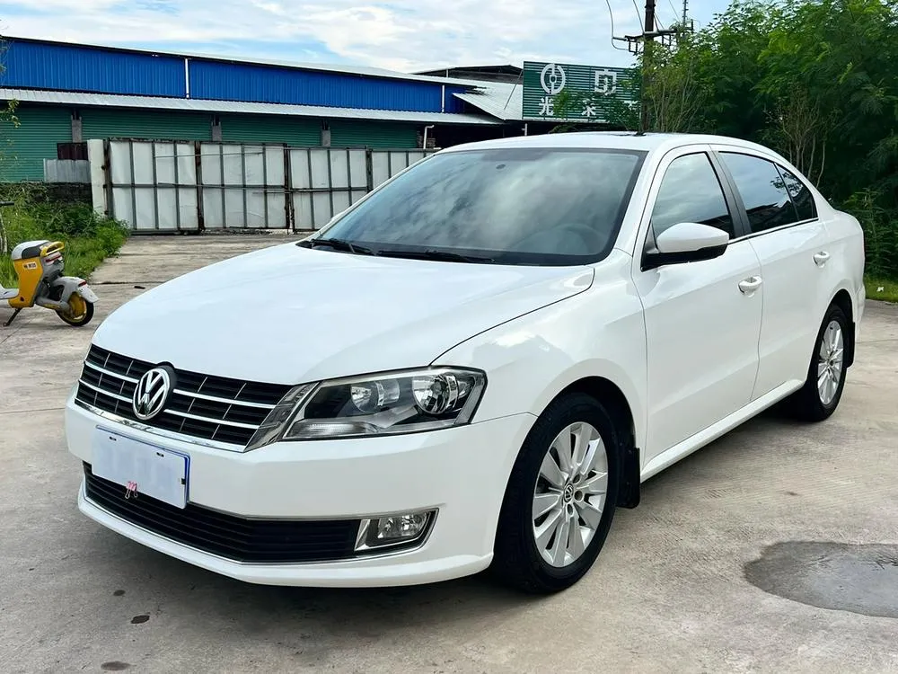 Volkswagen Lavida, 2013