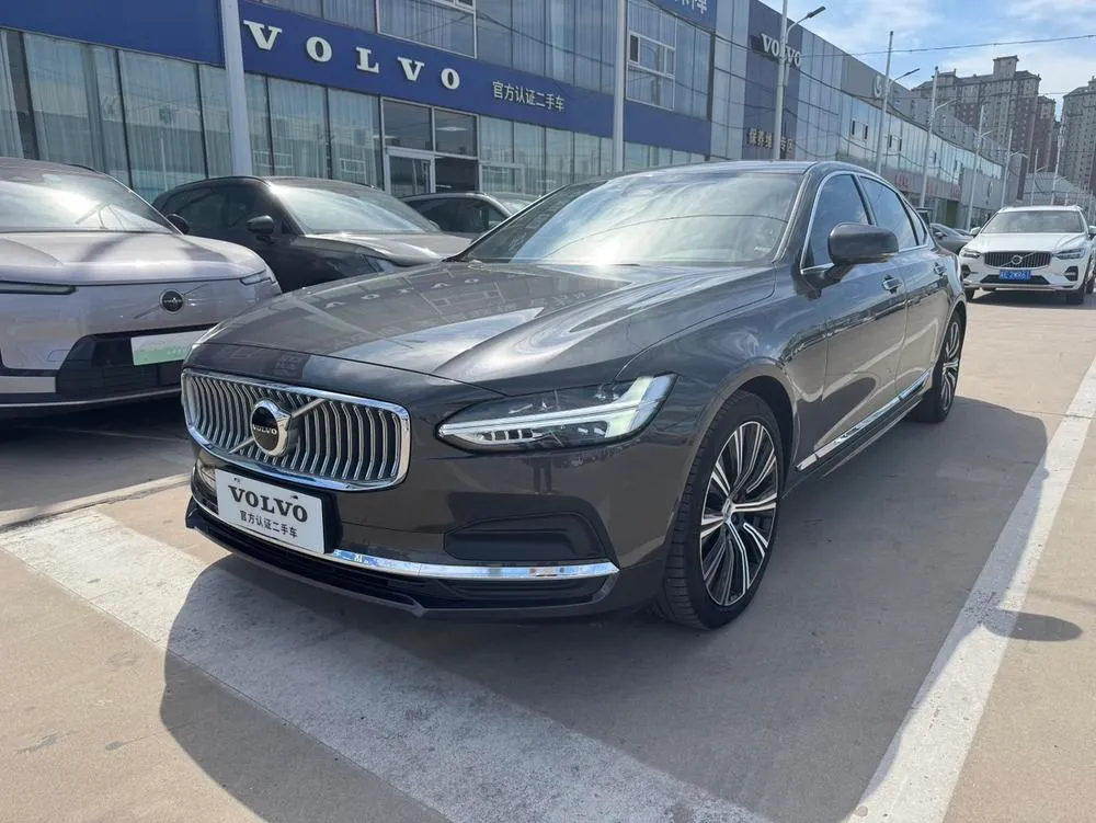 Volvo S90, 2023