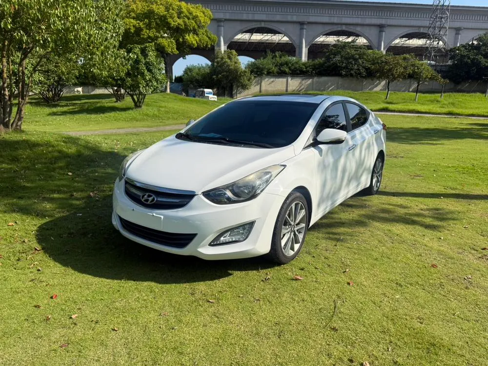 Hyundai Elantra Langdong, 2015