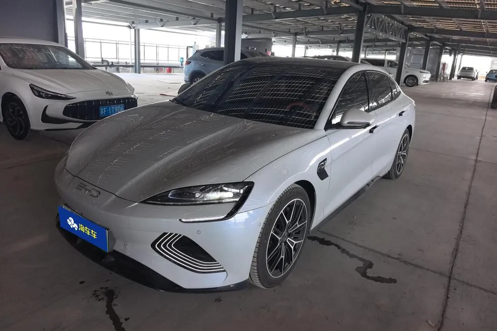 BYD Seal, 2025