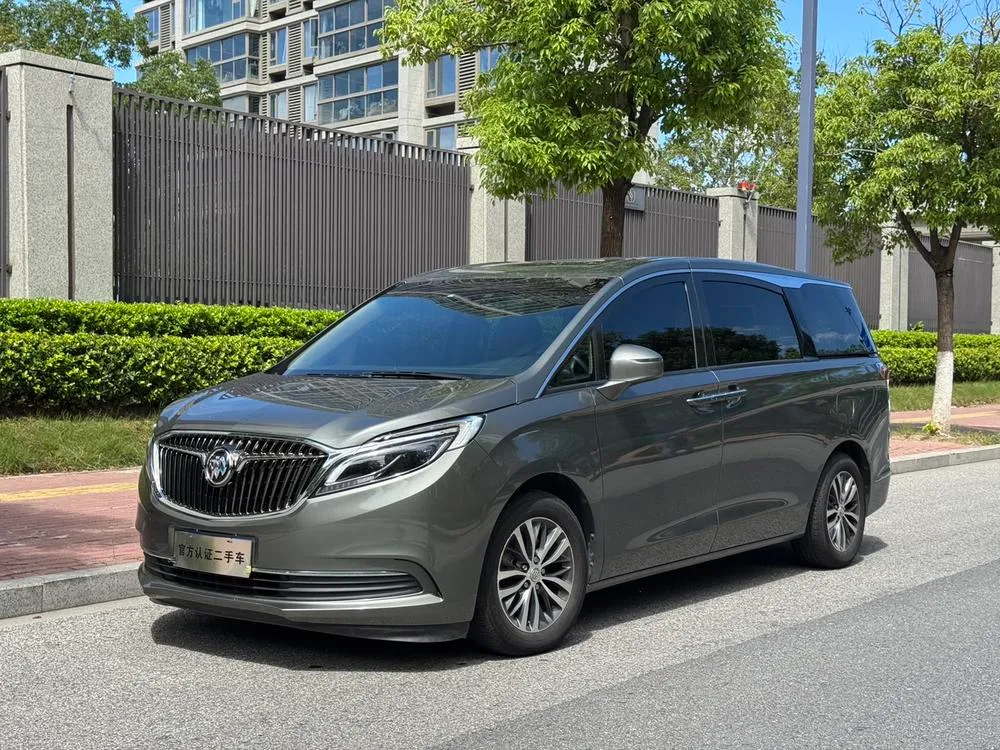 Buick GL8, 2017