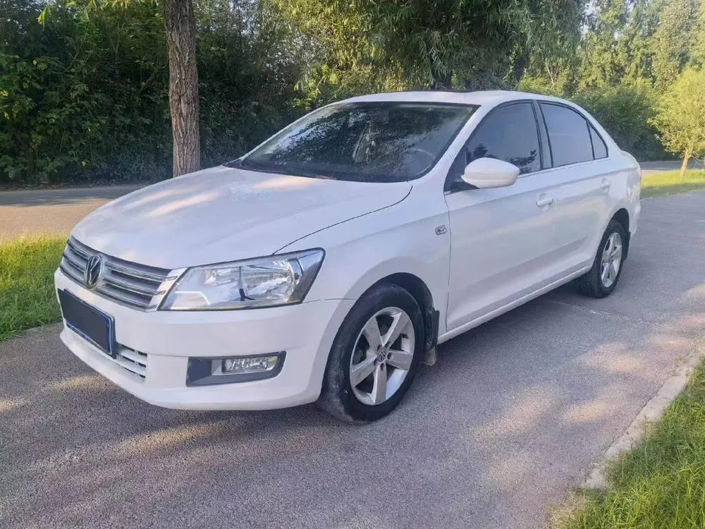 Volkswagen Santana 1.6L Auto Comfort Edition, 2015 — фото 1