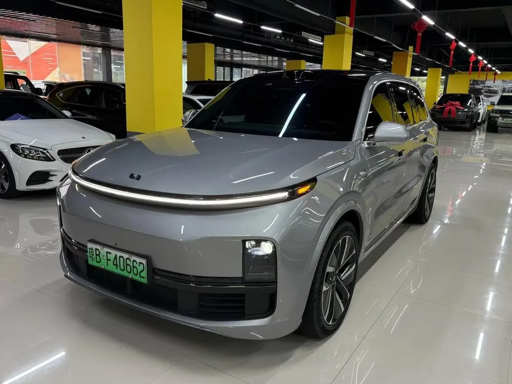 Li Auto L9, 2022