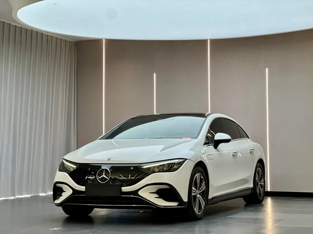 Mercedes-Benz EQE, 2022