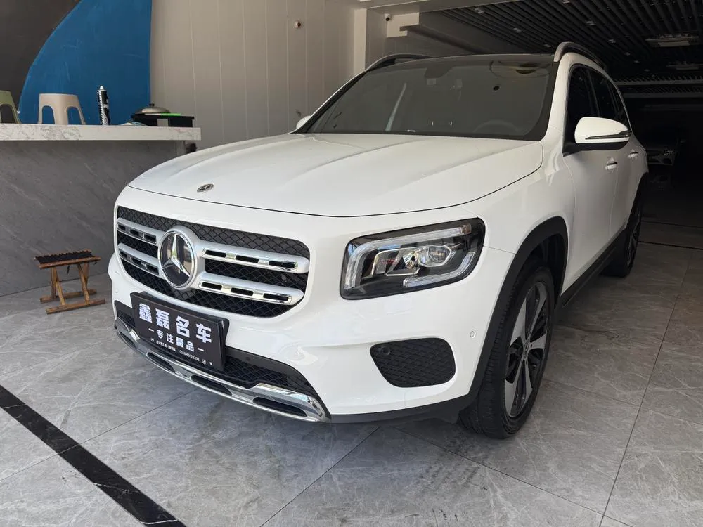 Mercedes-Benz GLB, 2022